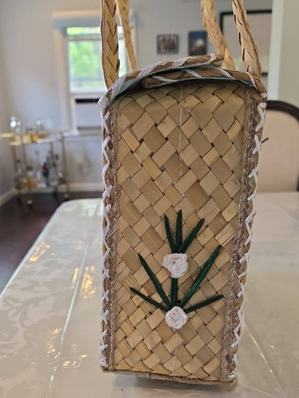 Handwoven Straw Tote Bag with White Rosette Embroidery - Picture 6 of 14